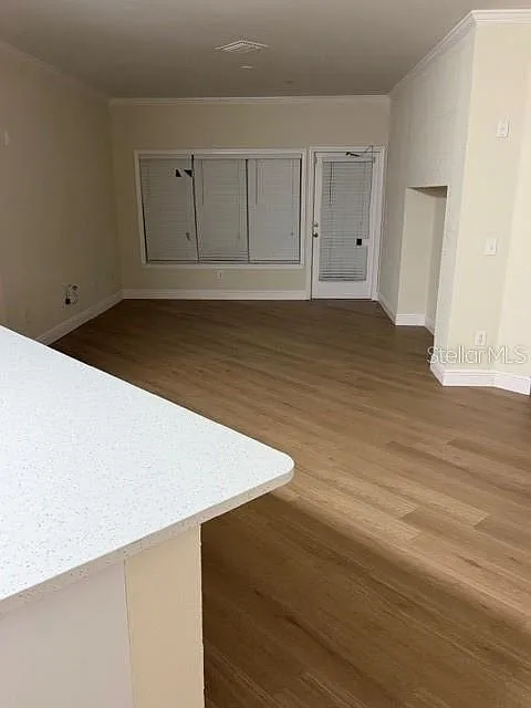 2 bed, 2.0 bath, 1174 sqft, $1,800 — Photo 4