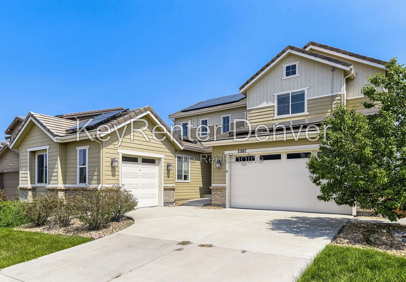 5 bed, 4.0 bath, 3000 sqft, $3,800 — Photo 2