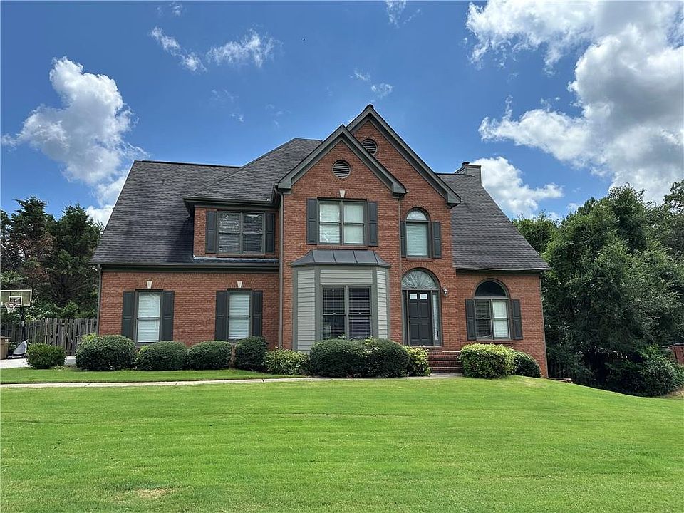 1st image of 2020 Bentwood Ct