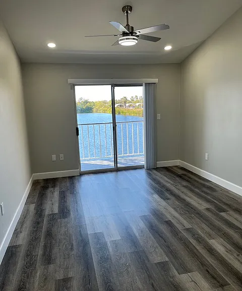 Spring Lake Apartments — Photo 65