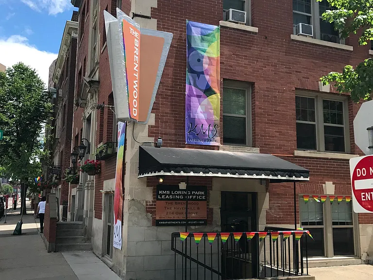 127 Grant St W — Photo 2