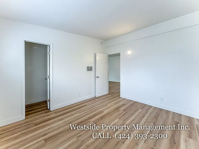 3630 Midvale Ave #17 — Photo 8
