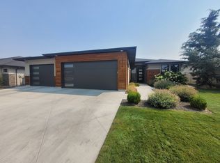 2214 S Rolling Hills Ave, Meridian, ID 83642