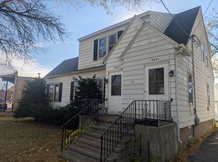 2631 E Dayton St #1, Madison, WI 53704