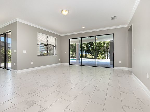 2nd image of 2526 Oakbank Ct