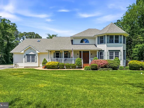 122 Lillian Ave, Sicklerville, NJ 08081