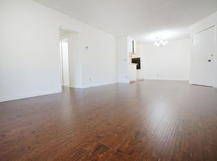 1200 S Wooster St #203, Los Angeles, CA 90035