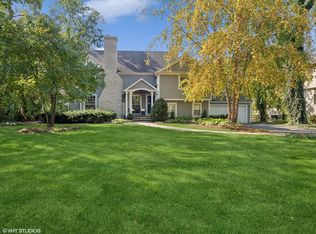 936 Raleigh Rd, Glenview, IL 60025