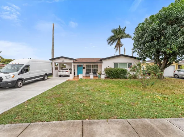 2801 Island Dr, Miramar, FL 33023