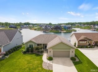 800 Lane 282 Hamilton Lk, Hamilton, IN 46742