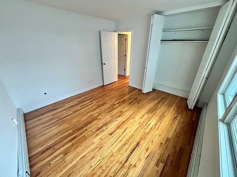 4 Fairview Dr #2 — Photo 13