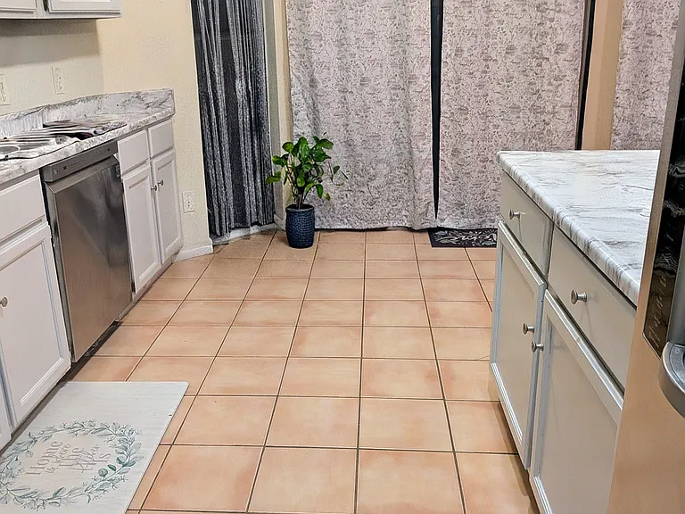 Kitchen walkway