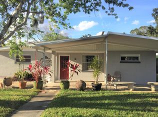 1995 Lake Dr, New Smyrna Beach, FL 32168