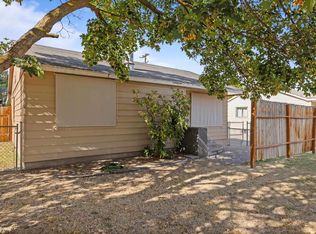 933 Sanford Ave, Richland, WA 99352