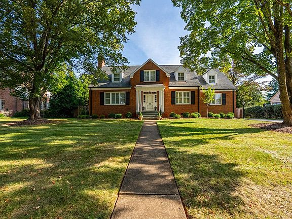 2nd image of 4104 Peakland Pl