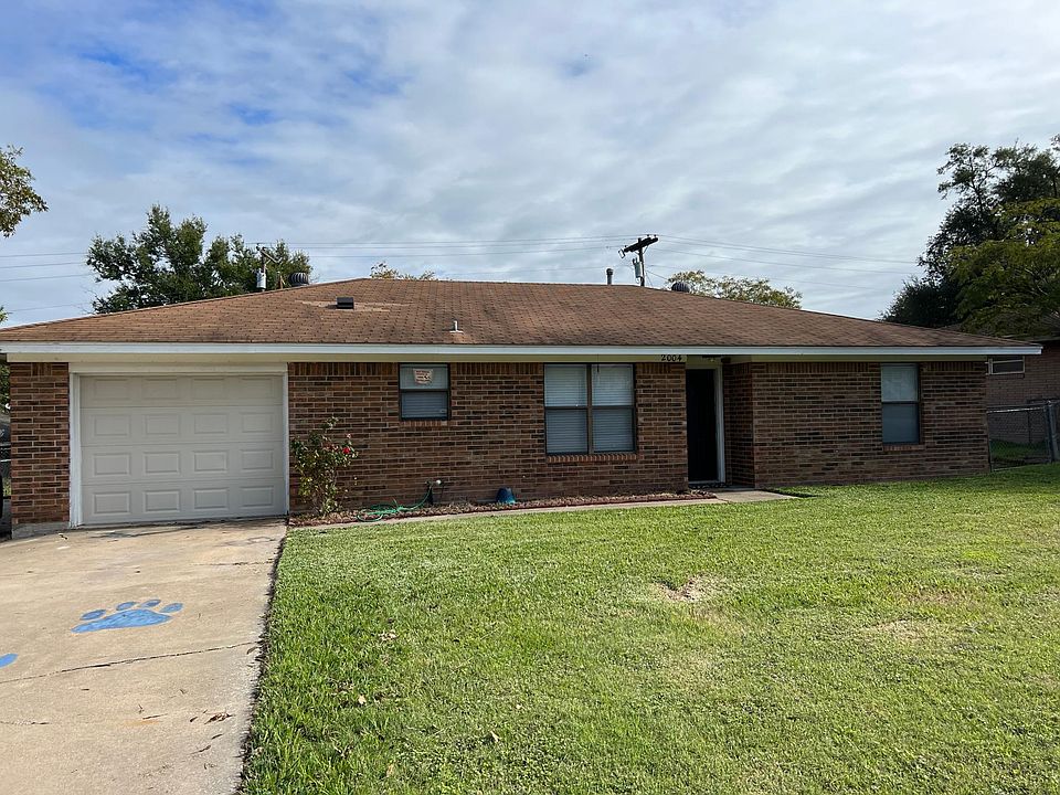 1st image of 2004 Brazos Ave