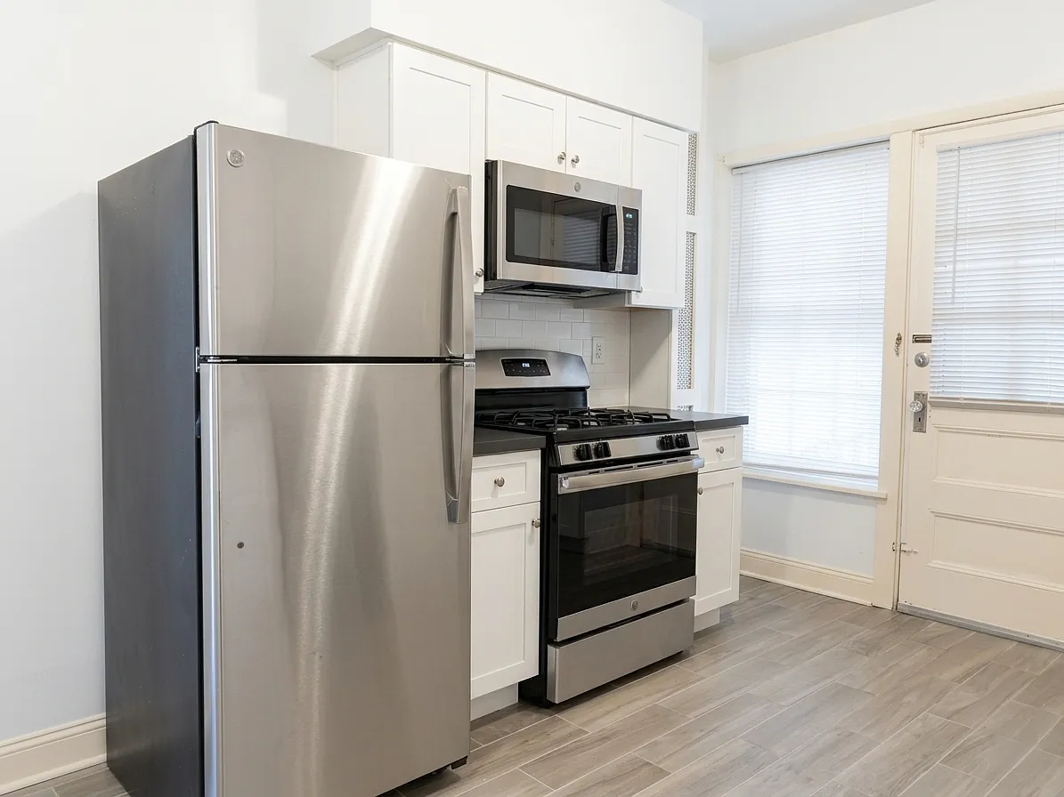 1 bed, 1000 sqft, $2,875 — Photo 3
