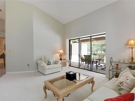 5th image of 3229 Glenridge Ct