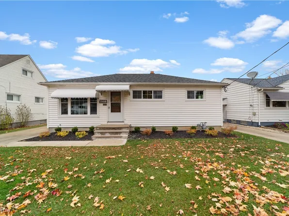 15460 Harrison Dr, Brookpark, OH 44142