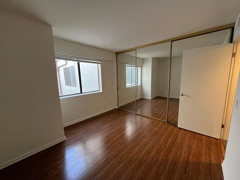 27 Outrigger St #2 — Photo 20