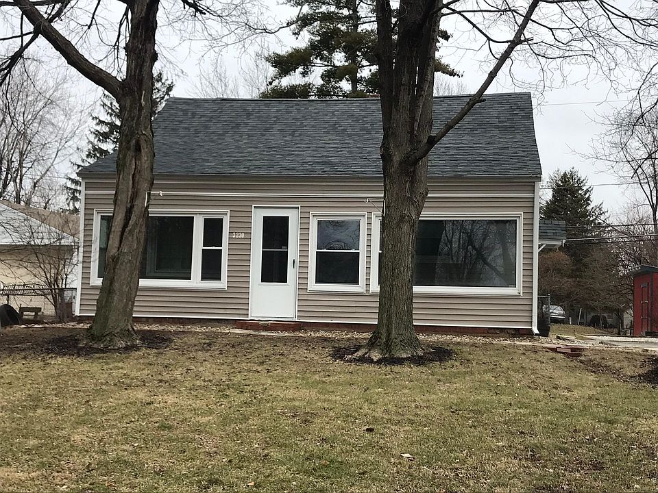 1st image of 3230 N El Vista Ave