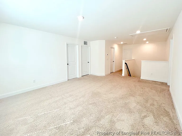 282 Creekhaven Dr — Photo 12