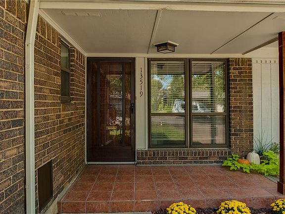 5th image of 13519 Onyx Ln