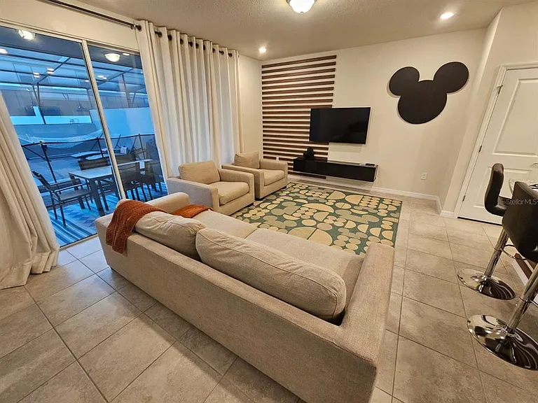 3942 Lana Ave — Photo 7