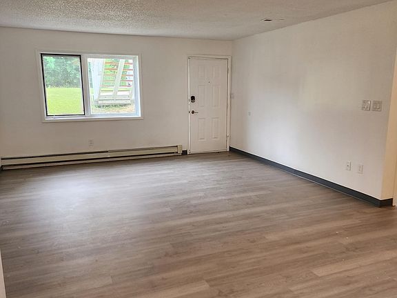 2nd image of 604 2nd St #11037869