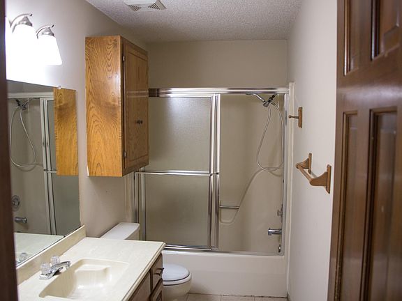 Hall Bathroom