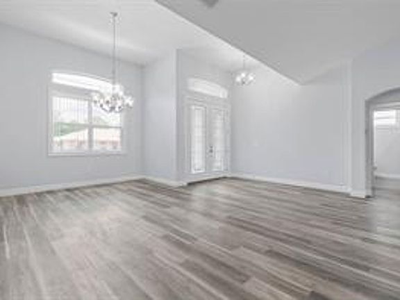 3rd image of 181 Pritchard Dr