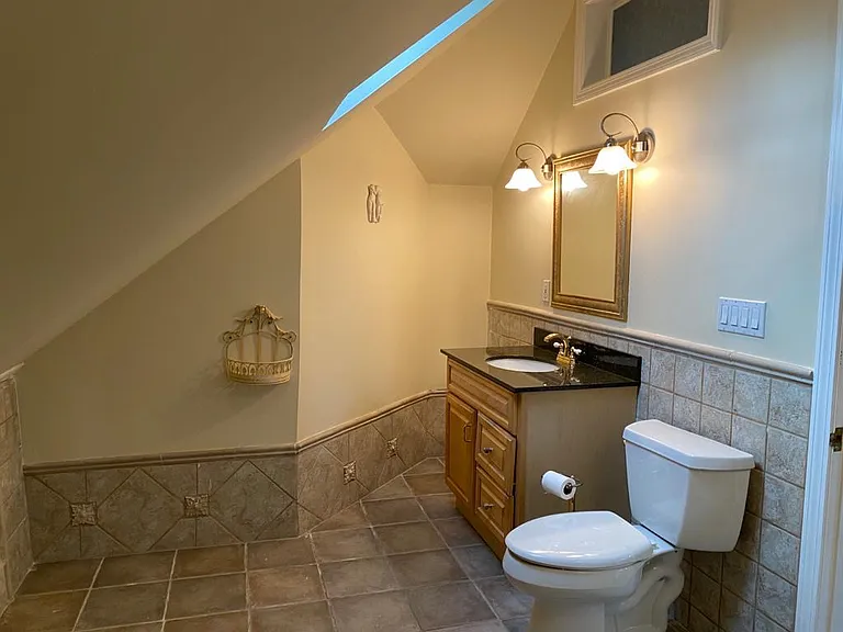 4855 Washington St #2 — Photo 9