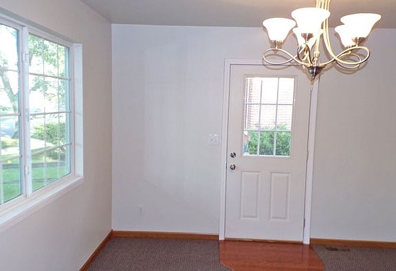 5th image of 1228 Broadway St