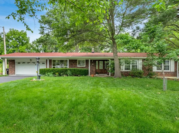 49 Rae Ct, Saint Louis, MO 63146