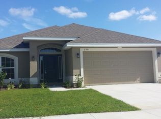 2201 Motley Way, Tavares, FL 32778