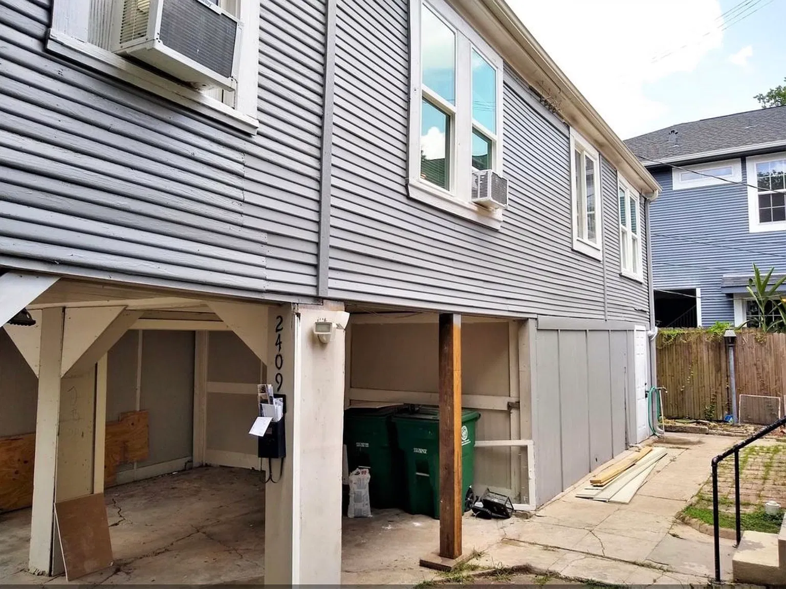 1 bed, 964 sqft, $1,195 — Photo 2