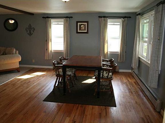 5th image of 2121 12th St W