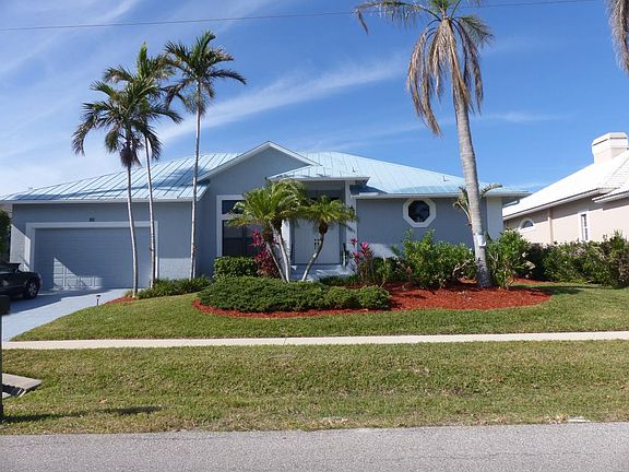3rd image of 80 Copperfield Ct