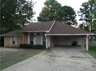 247 Twin Oaks Rd, Pineville, LA 71360