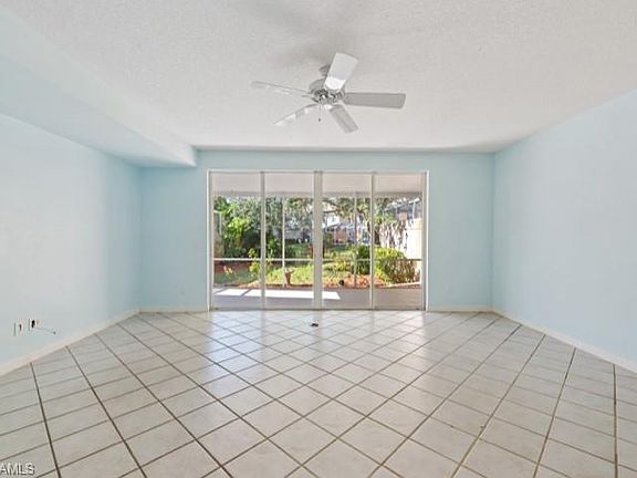 5th image of 5795 Cove Cir #15