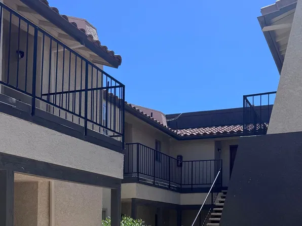 Vintage Apartments