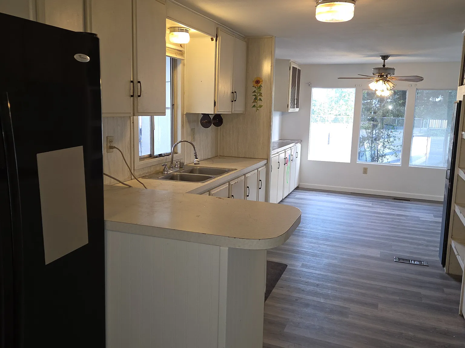 3 bed, 1482 sqft, $2,300 — Photo 2