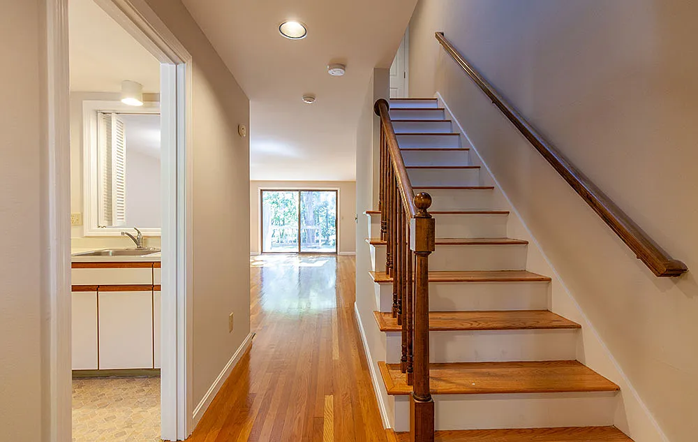 Kingsbury Townhouses — Photo 3