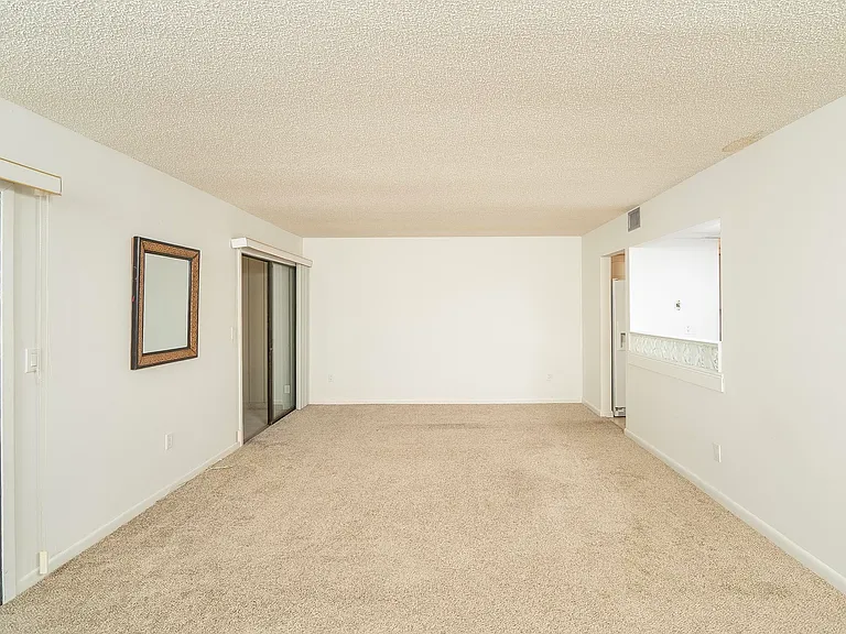 22 Veronese Ct — Photo 14