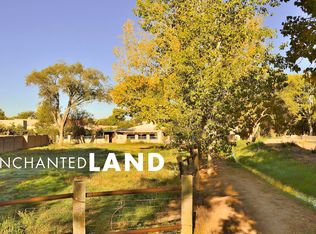 2914 Mountain Rd NW, Albuquerque, NM 87104