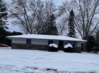 1231 Esmond Dr, Rockford, IL
