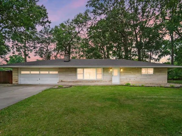 4837 Dwight Dr, Fort Wayne, IN 46835