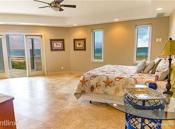 Pamper yourself in the master suite