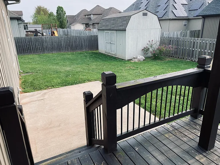 1344 N Vintage Ave — Photo 41