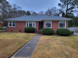 1101 N Overlook Dr, Greenville, NC 27858